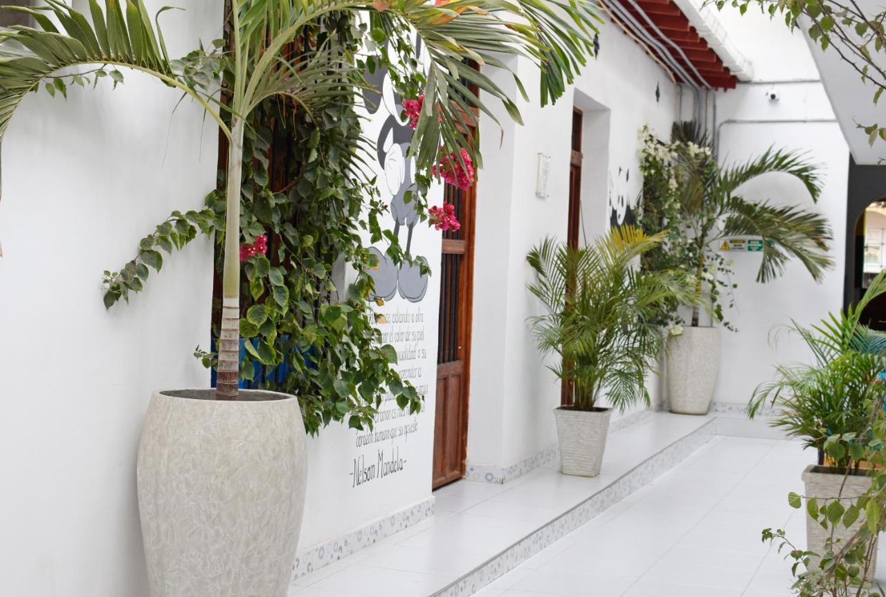 Comunidad Calle 13 Hotel Boutique Santa Marta  Eksteriør billede